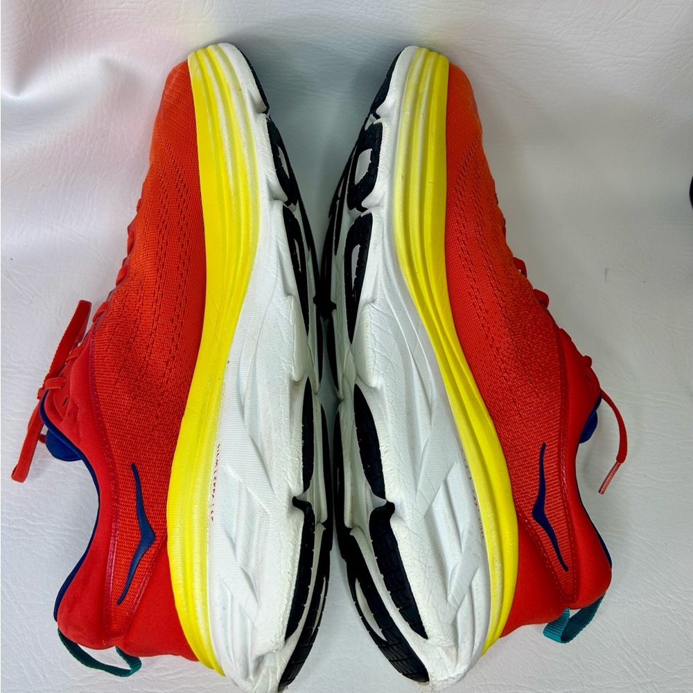 HOKA Bondi 8 Running Shoes – Red Alert / Flame – Men’s 13 (EU 48) EXCELLENT - Picture 2 of 9